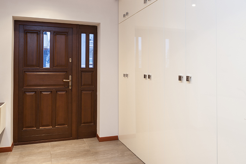 Vastu for flats entrance where you install bright lights on your main door to invite happiness for main door vastu