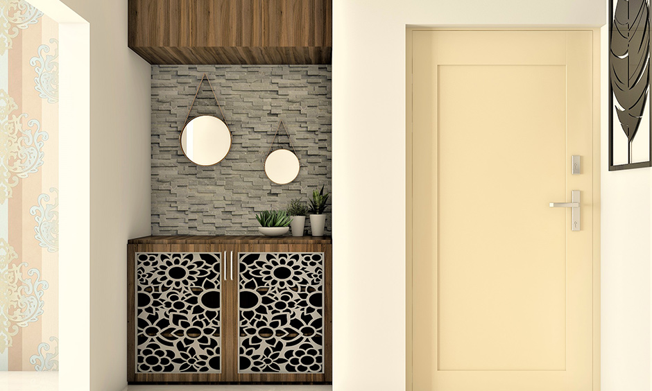 Droplet-effect wall hanging mirror designs look modern and classy with its minimalistic design.