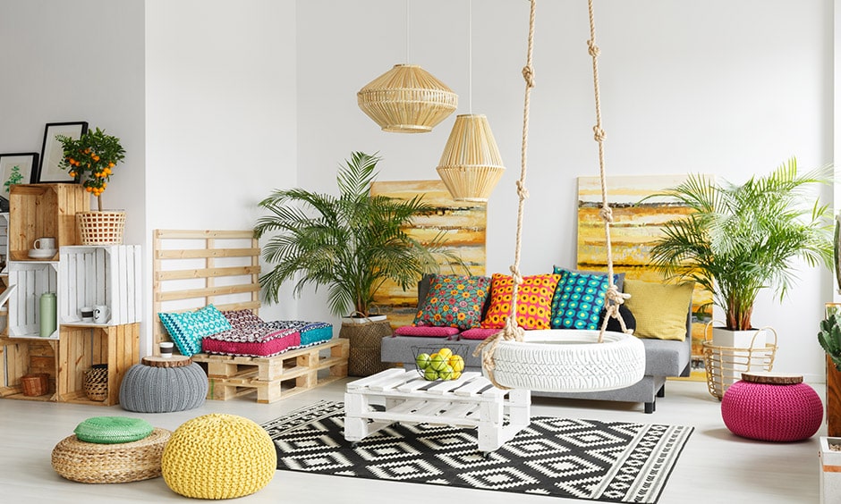 DIY indoor swing is one of the DIY wall hanging craft ideas