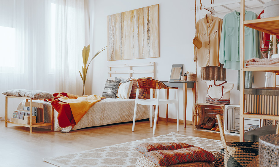 Bohemian bedroom decor in a neutral-to-warm colour palette