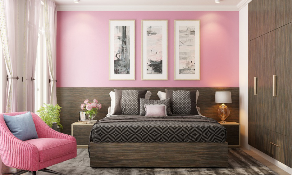 A soothing ambience with pastel curtain color for pink walls