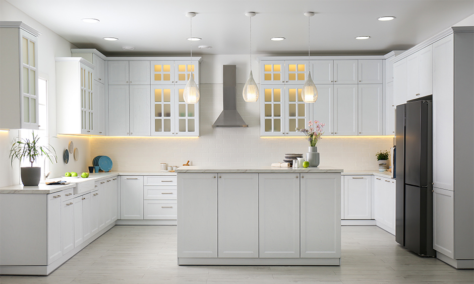Space between the kitchen island and counter should be one metre