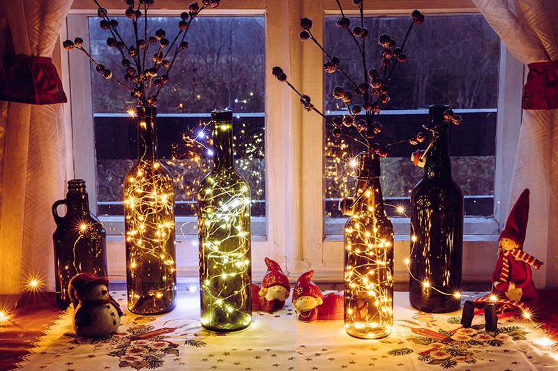DIY christmas decoration with home made lanterns for a festive vibe