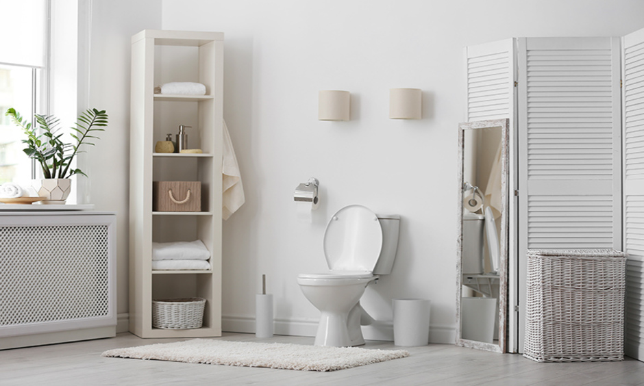 Corner storage unit which is efficient and aesthetically pleasing