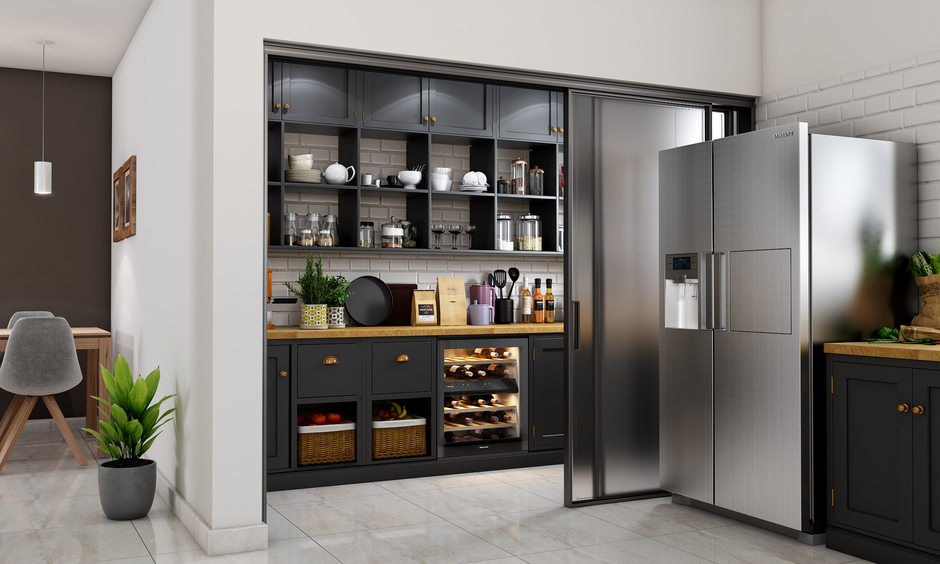 Kitchen pantry unit size in a walk-in design space