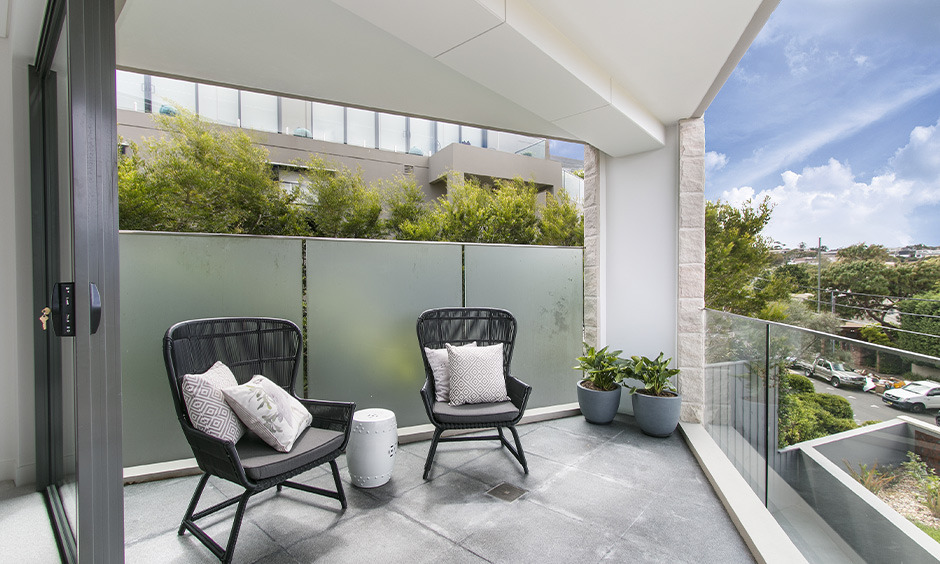 Contemporary grey vitrified tiles texture for the perfect balcony