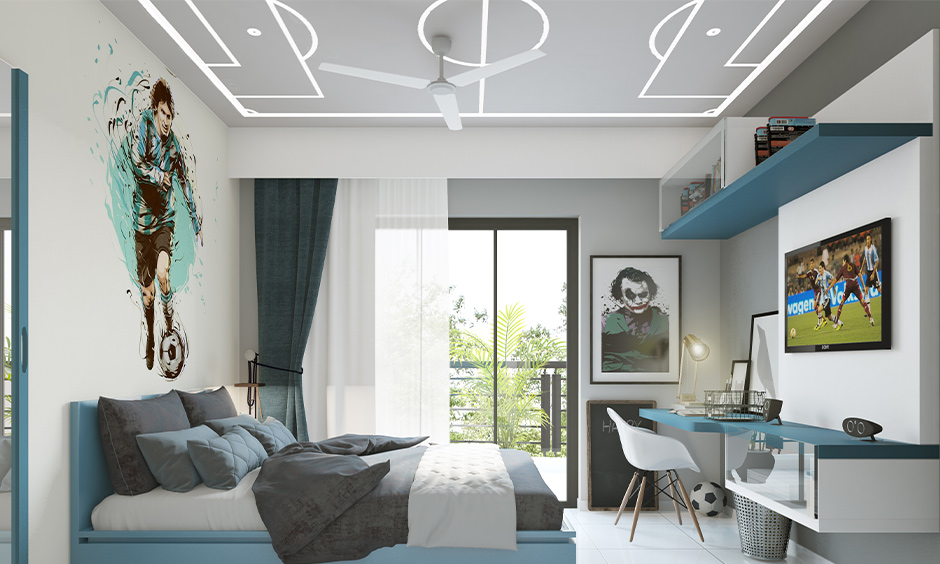 Vastu-compliant master bedroom should have square or rectangular dimensions for even energy distribution and balance