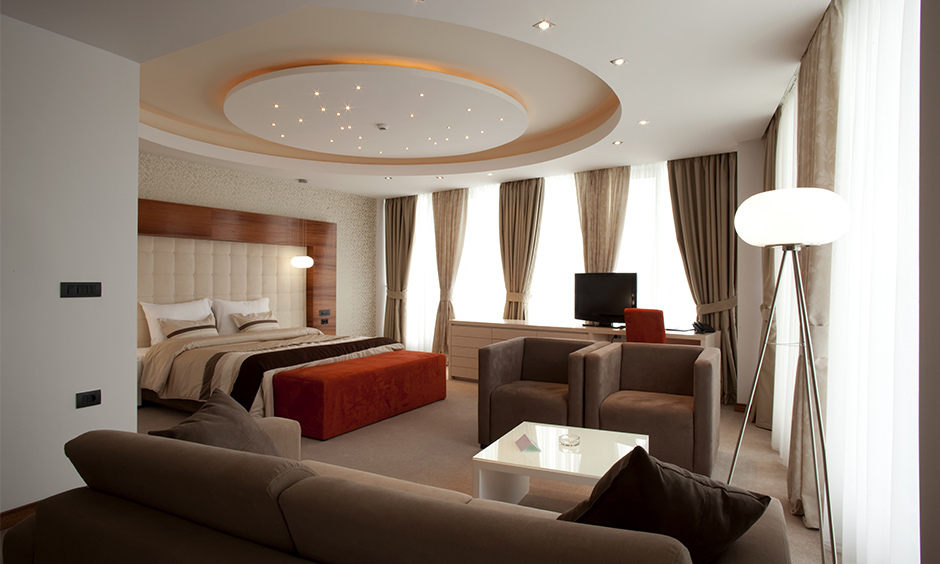 Circular simple pop design for bedroom, which providing a visually striking focal point