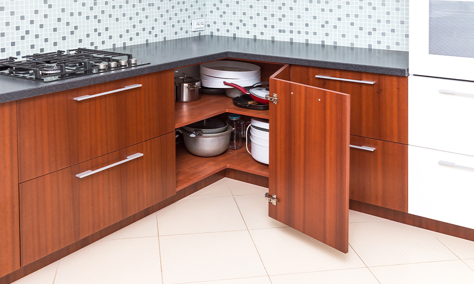 Pros and cons of laminate kitchen cabinets while installing