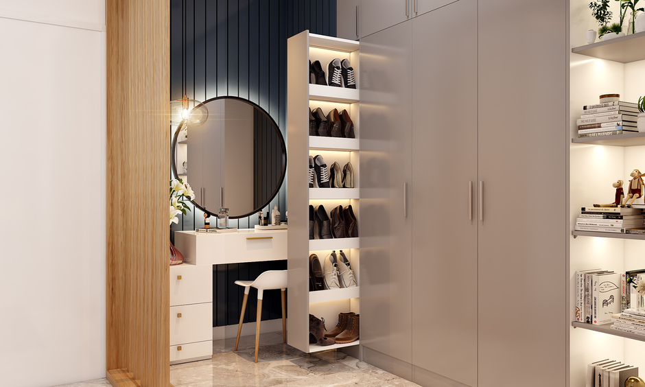 Round mirror design with light, providing optimal lighting for outfit selection and styling