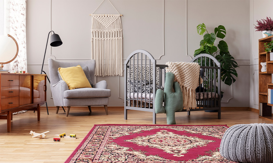 Chic classic interior decor featuring soft neutrals, rich accent colours, and subtle patterns.